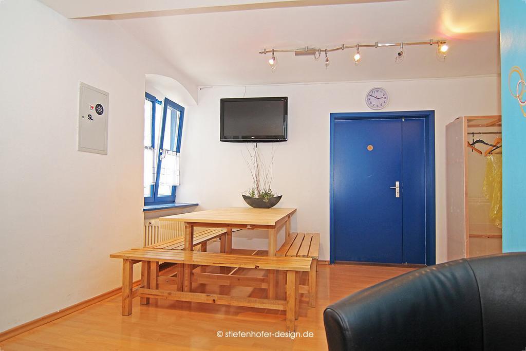 Brook Lane Hostel Regensburg Bagian luar foto